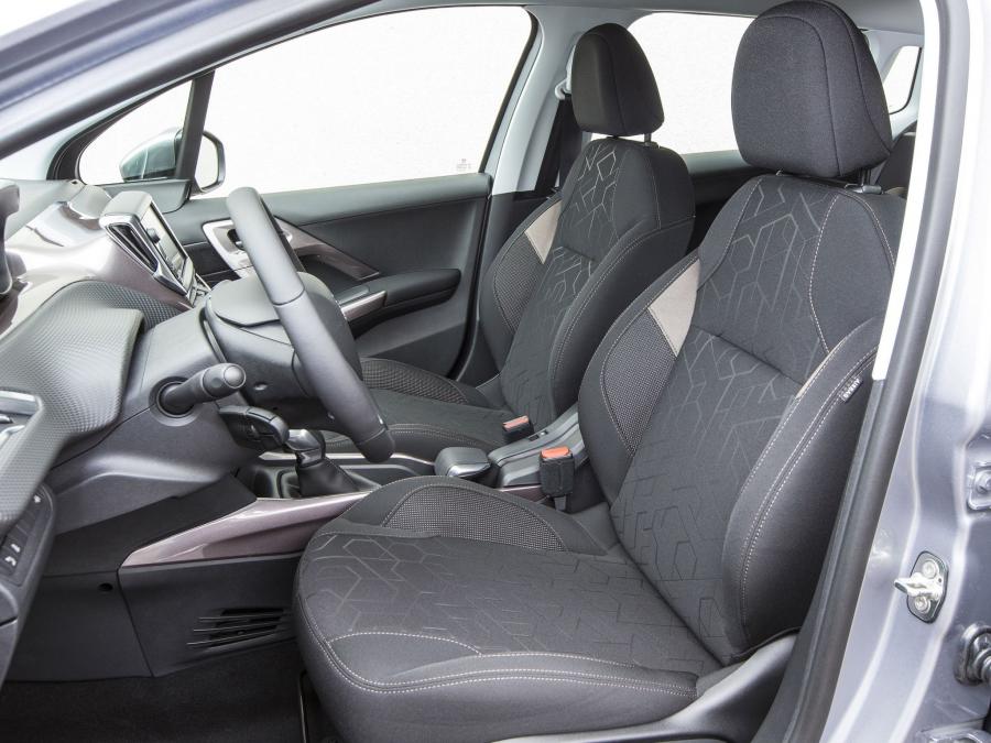  Peugeot 2008 2013 года  (фото 44 из 51)